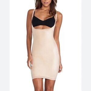 Spanx shapewear dress simplicity slimming open bust w/panty full slip sz medium